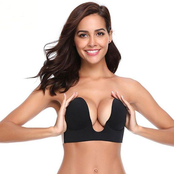 Special bra for optical breast enlargement